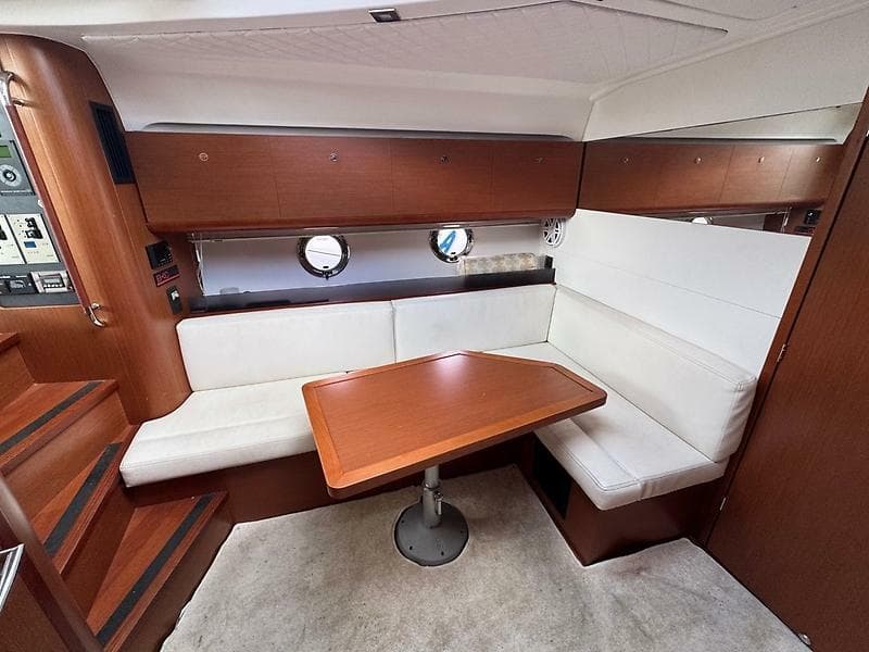 2013 Beneteau 38 Gran Turismo