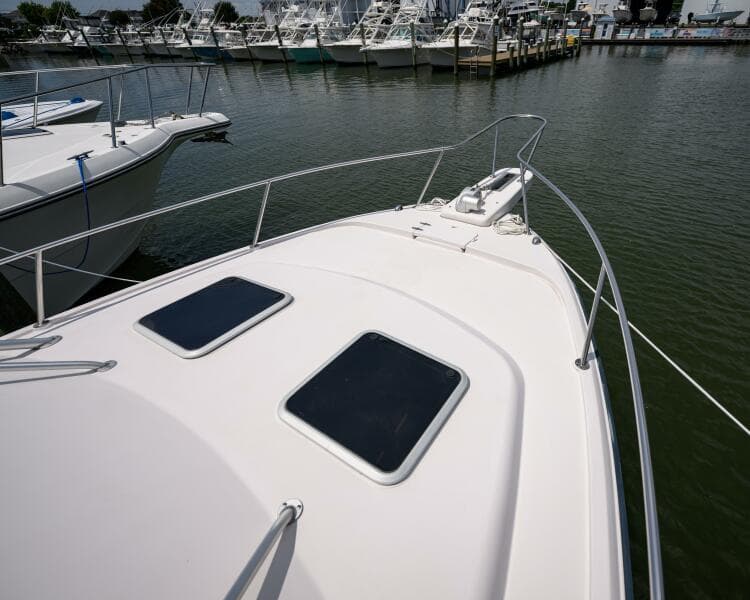 2003 Grady-White 330 Express