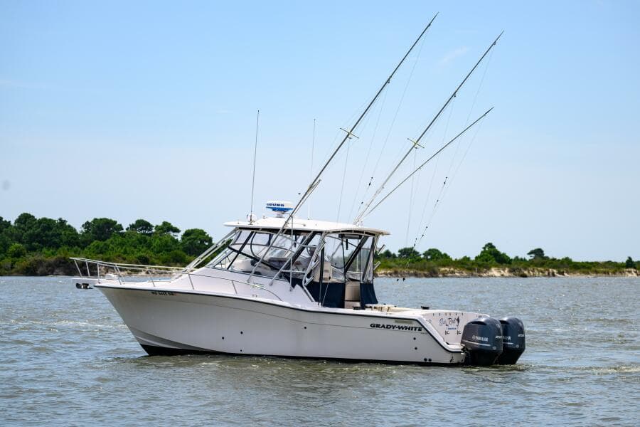 2003 Grady-White 330 Express