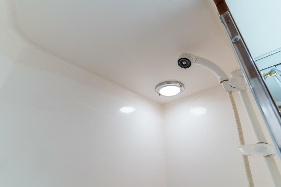 1993 Ocean Alexander 