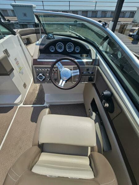 2012 Sea Ray 250 SLX