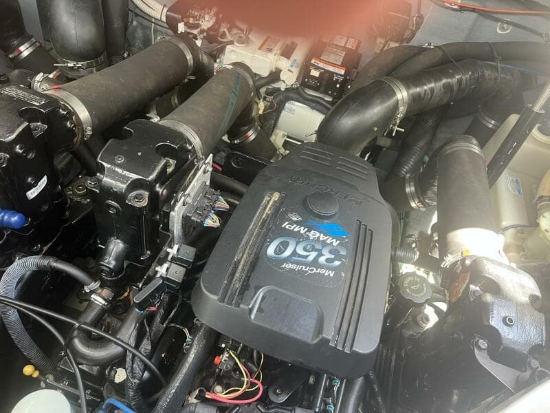 2003 Sea Ray 320 Sundancer