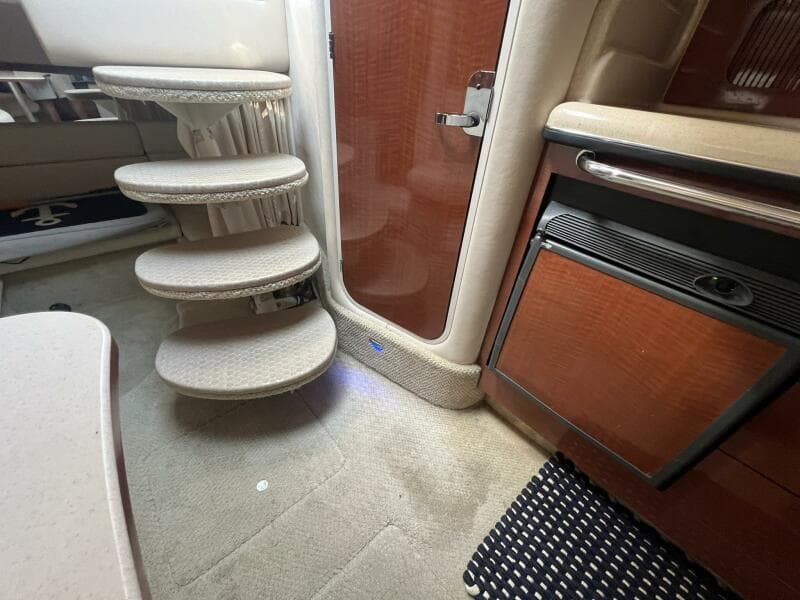 2003 Sea Ray 320 Sundancer