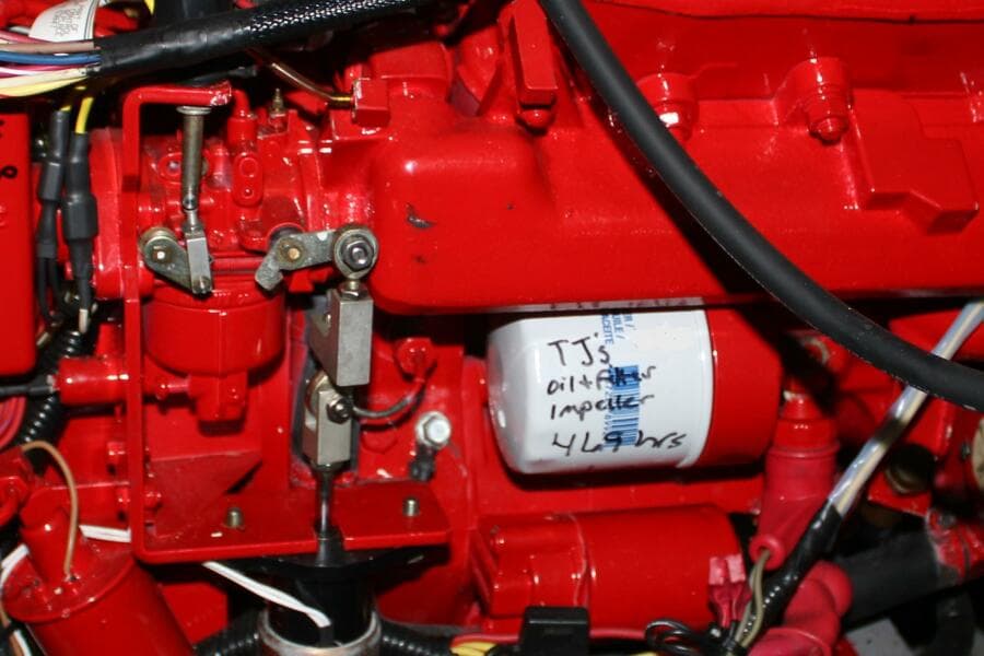 34 ft Mainship - Westerbeke 7KW Generator