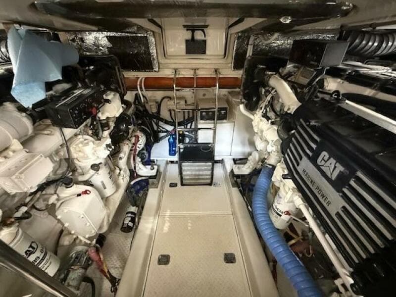 2000 Tiara Yachts 5200 Express