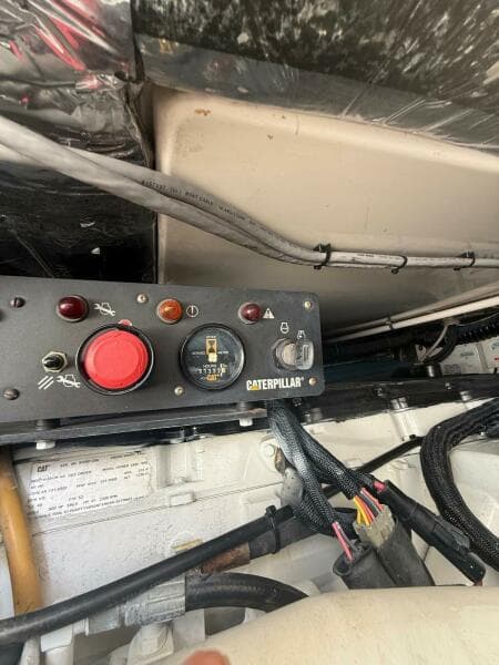 2000 Tiara Yachts 5200 Express