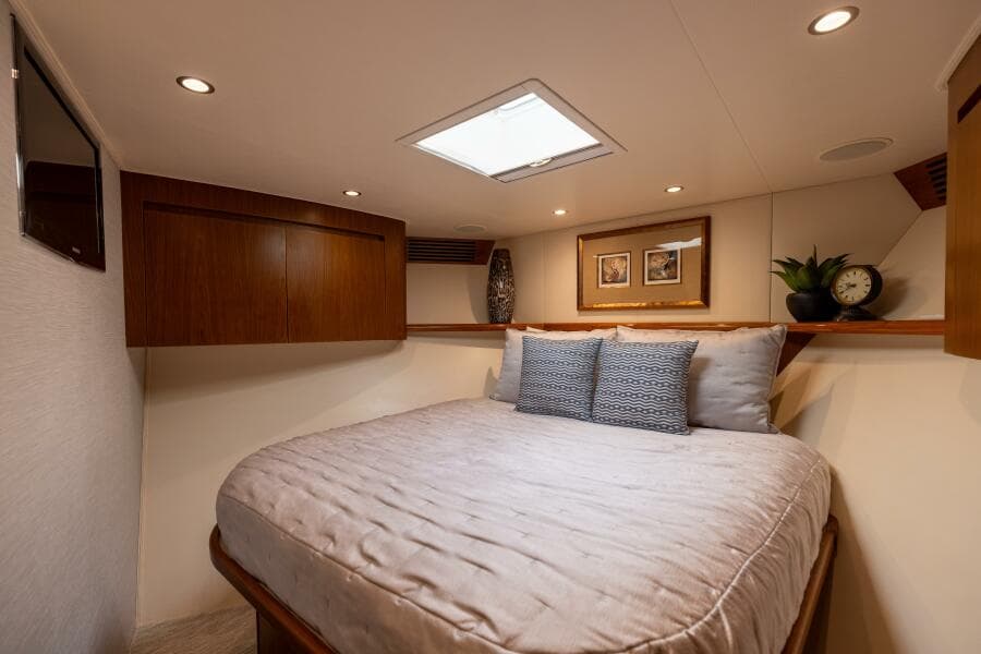 2011 Viking 70 Convertible