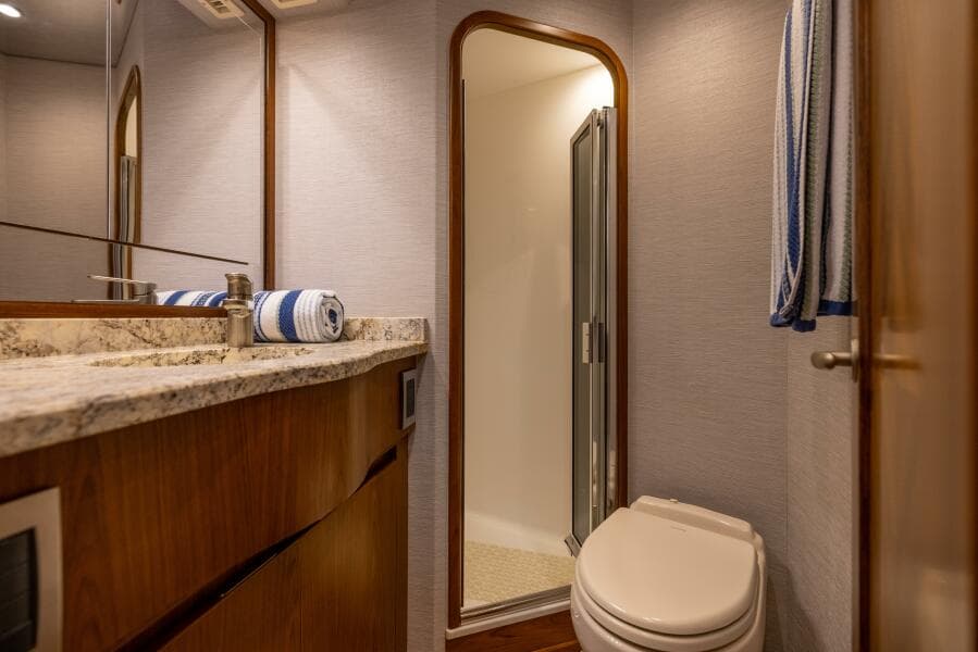 2011 Viking 70 Convertible