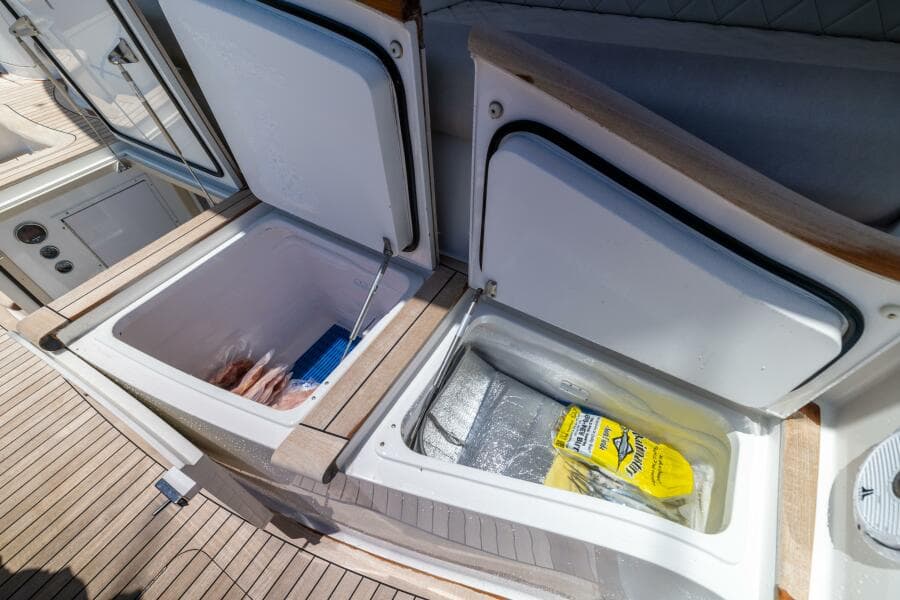 2011 Viking 70 Convertible