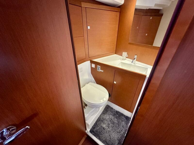 2015 Beneteau Oceanis 45