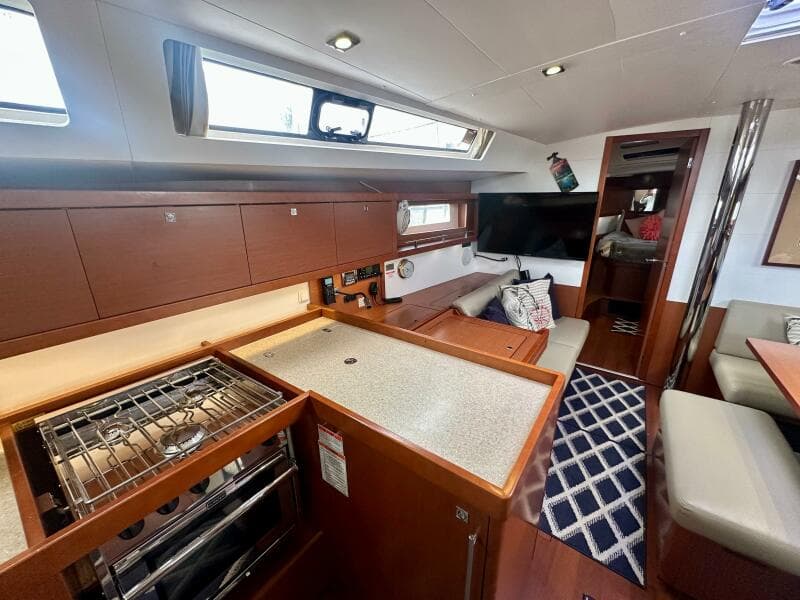 2015 Beneteau Oceanis 45