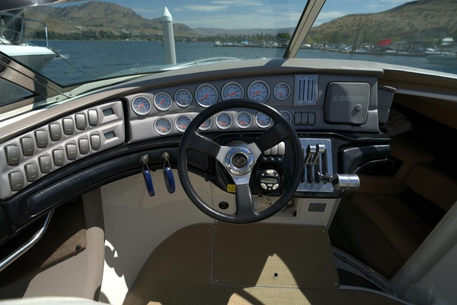 2005 Cobalt 343 - Photo 31