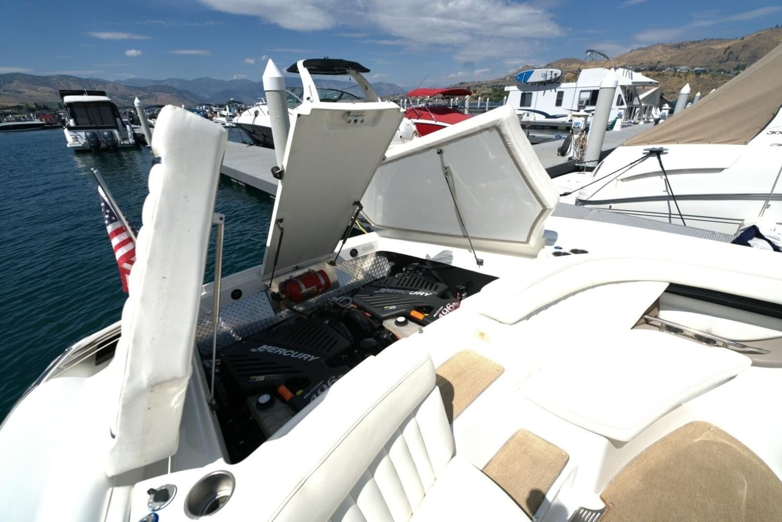 2005 Cobalt 343 - Photo 83