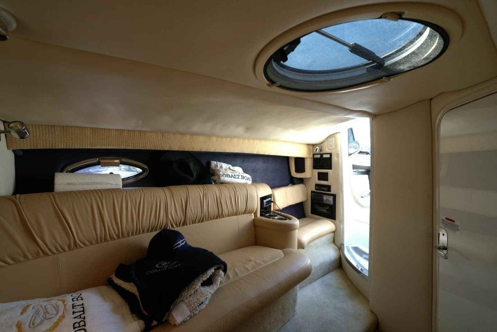 2005 Cobalt 343 - Photo 53