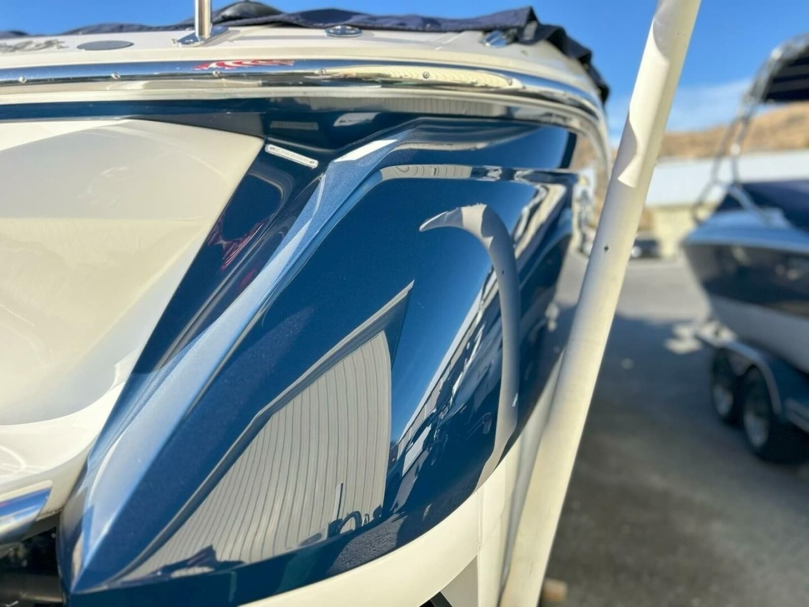 2005 Cobalt 343 - Photo 8