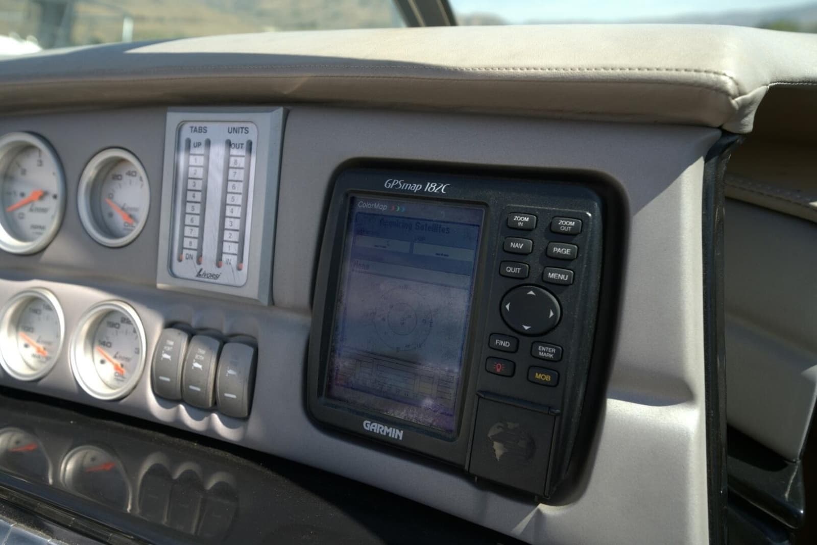 2005 Cobalt 343 - Photo 85