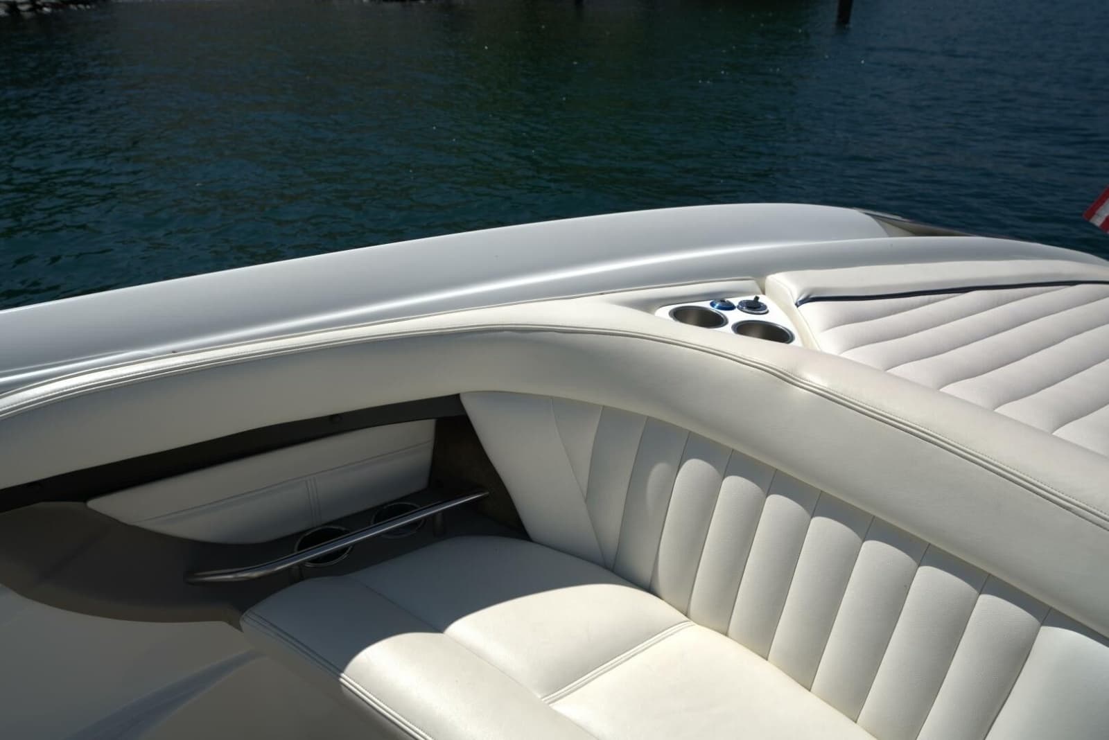 2005 Cobalt 343 - Photo 29