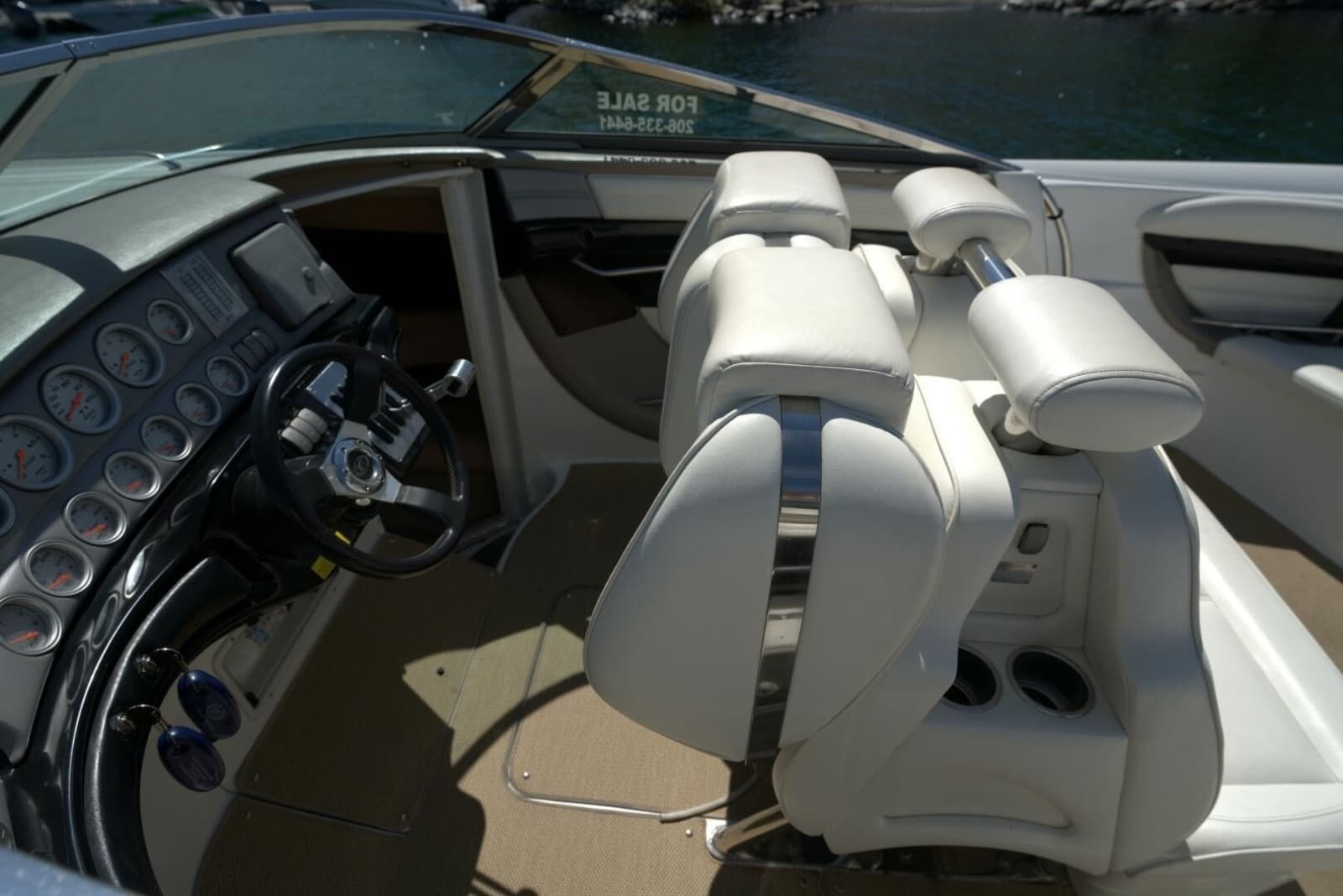2005 Cobalt 343 - Photo 26