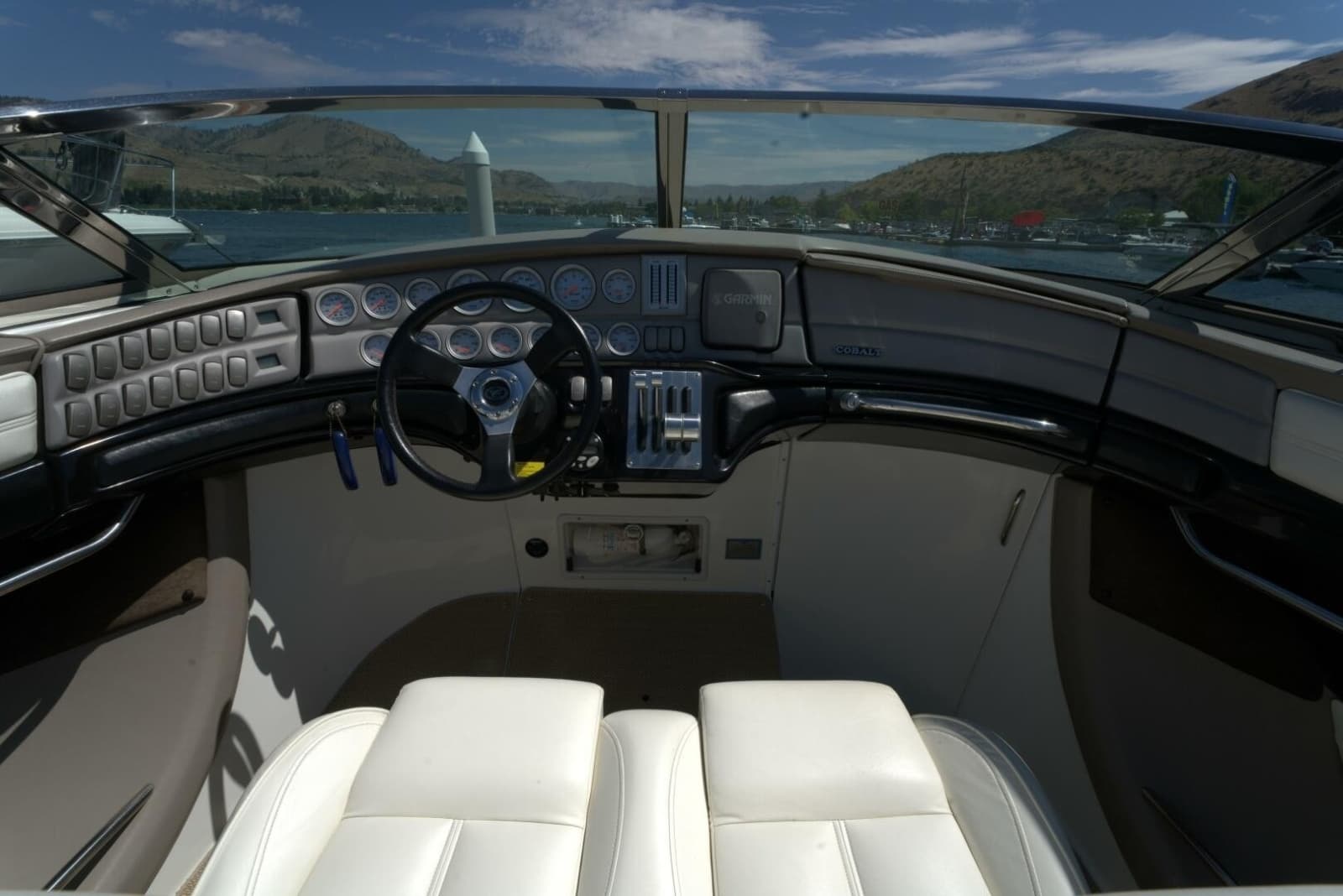 2005 Cobalt 343 - Photo 39