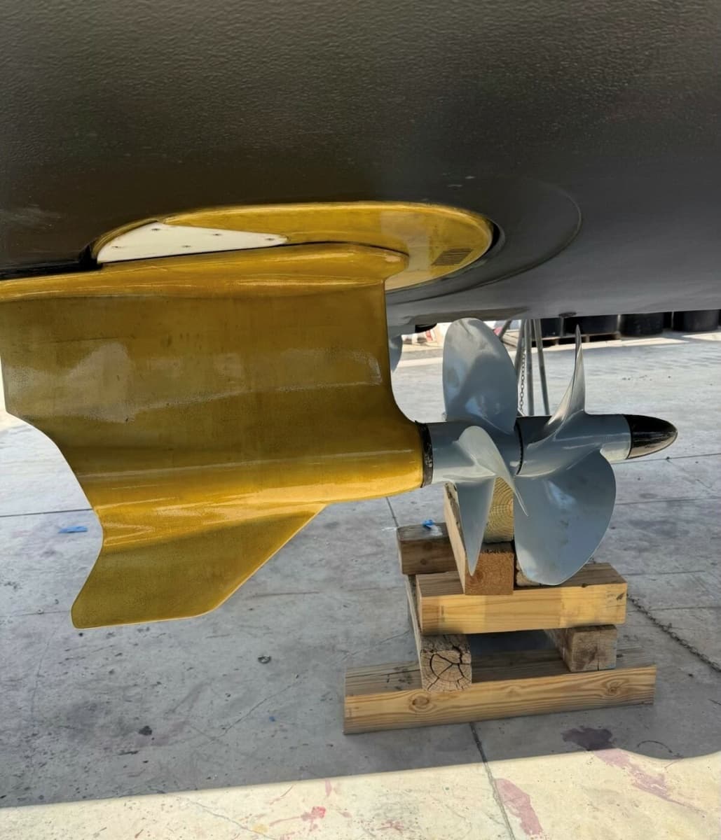 2009 Regal 5260 Sport Coupe