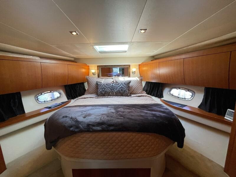 Regal 52 Sport Coupe - VIP