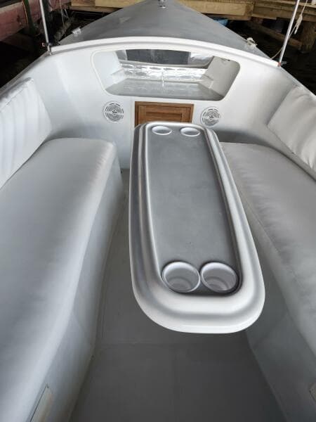 1998 Duffy Classic 21 - Cockpit Table