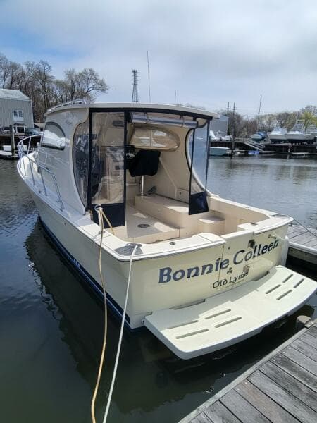 2004 Mainship Pilot - Photo 3