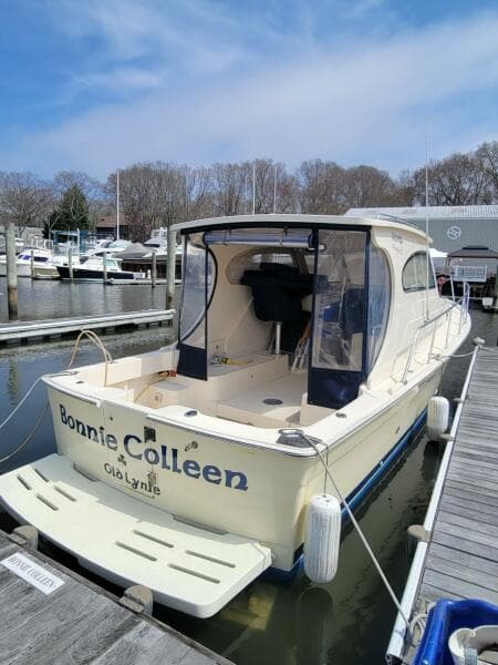 2004 Mainship Pilot - Photo 2