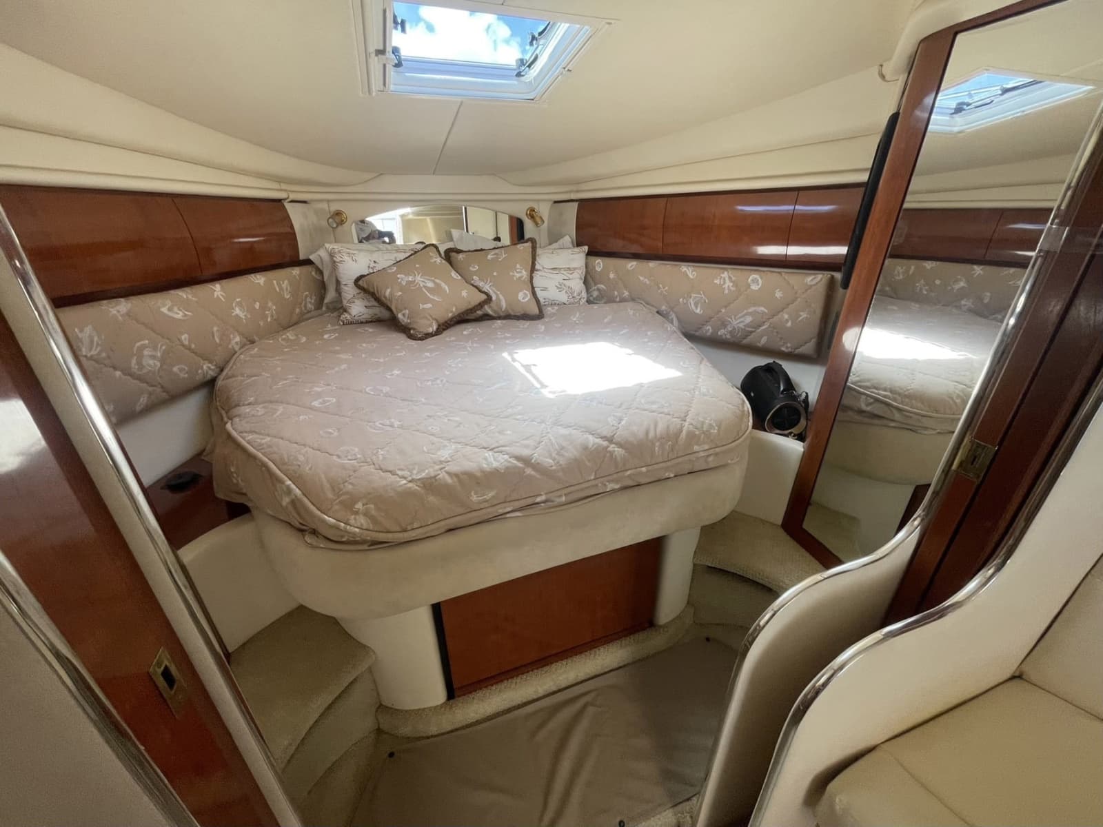 2003 Sea Ray 360 Sundancer - Photo 24