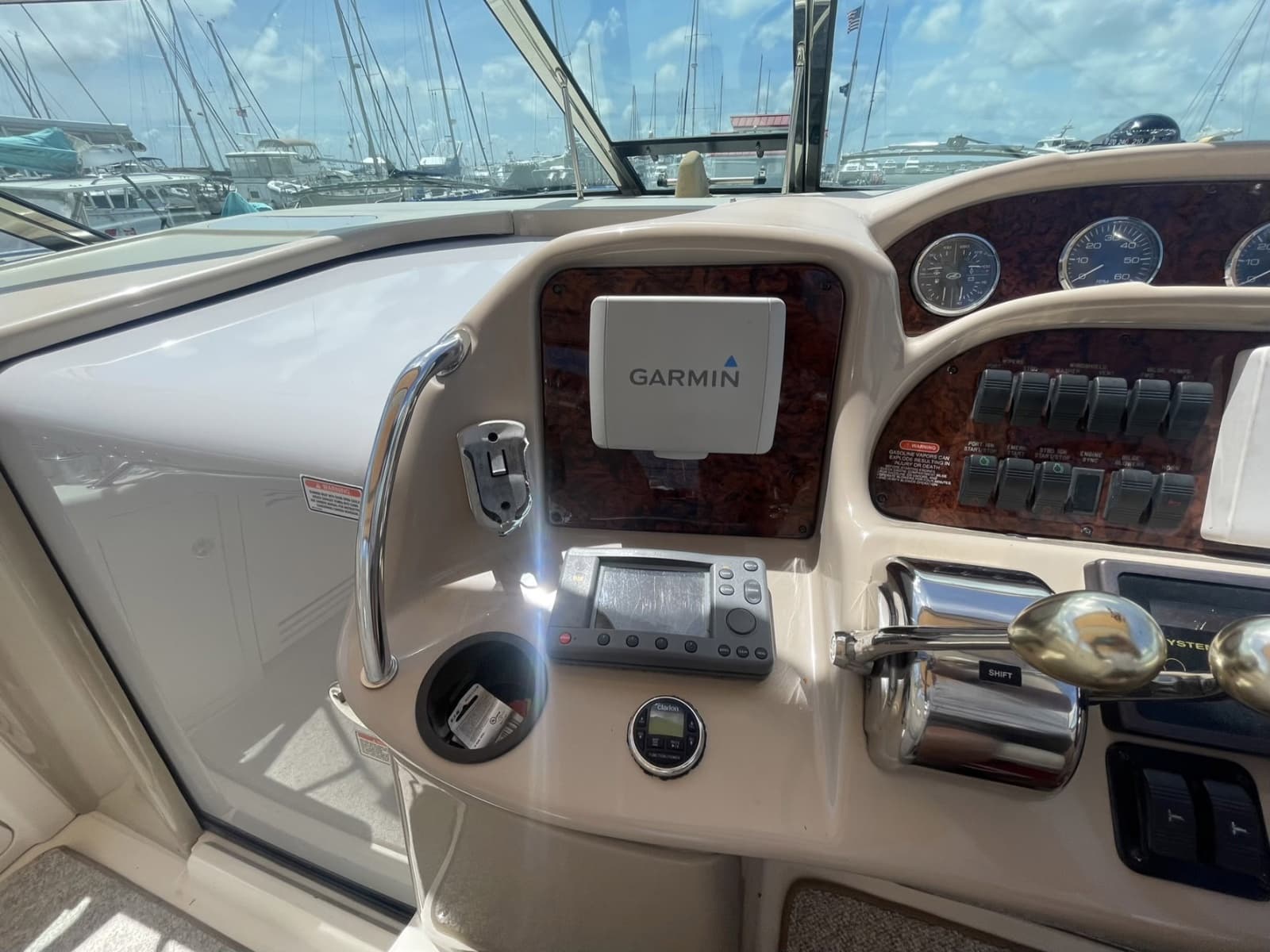 2003 Sea Ray 360 Sundancer - Photo 14