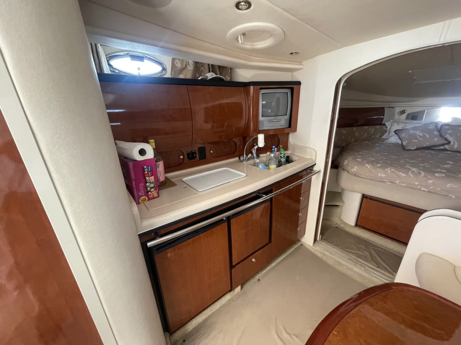 2003 Sea Ray 360 Sundancer - Photo 19
