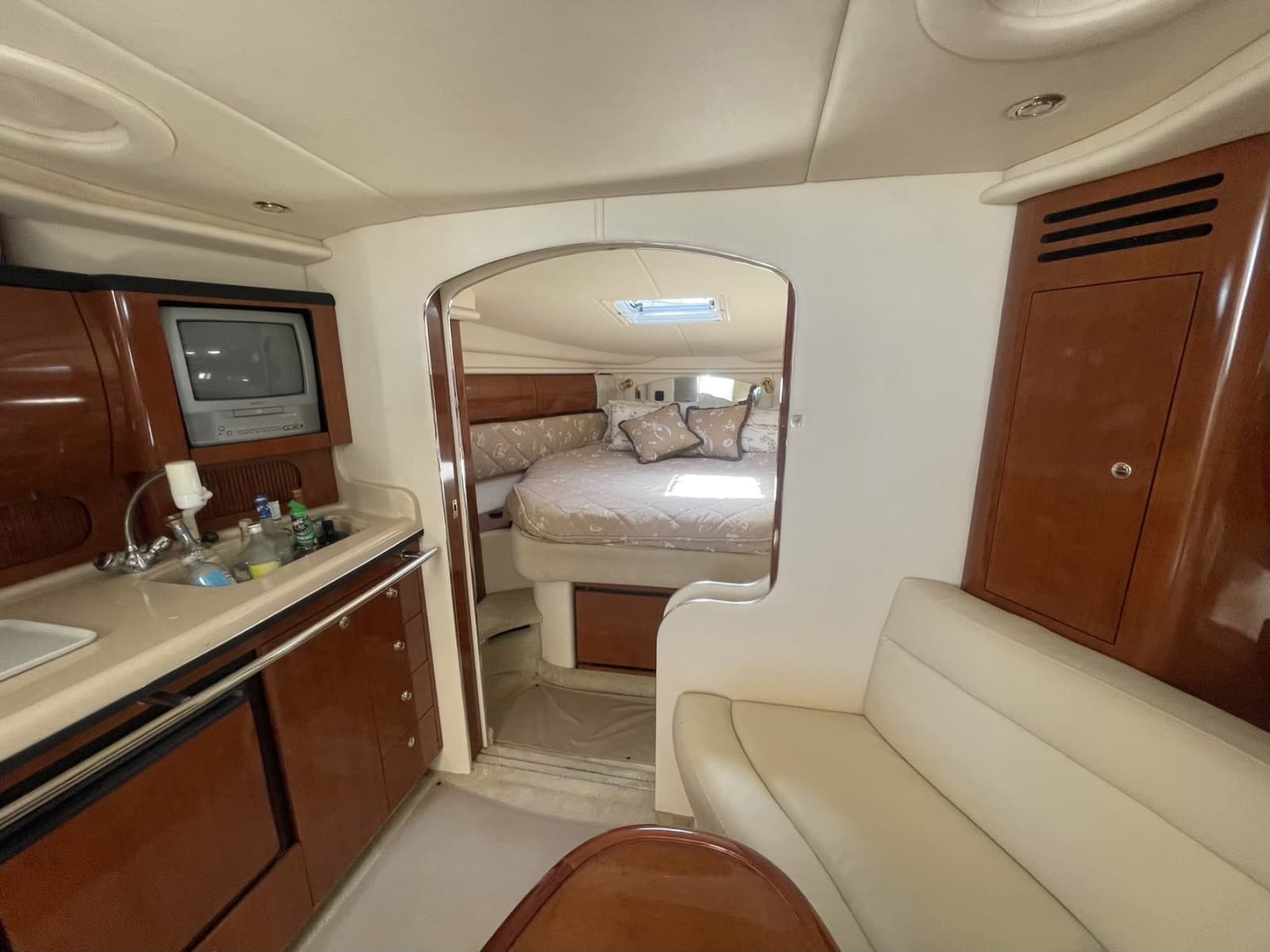 2003 Sea Ray 360 Sundancer - Photo 20