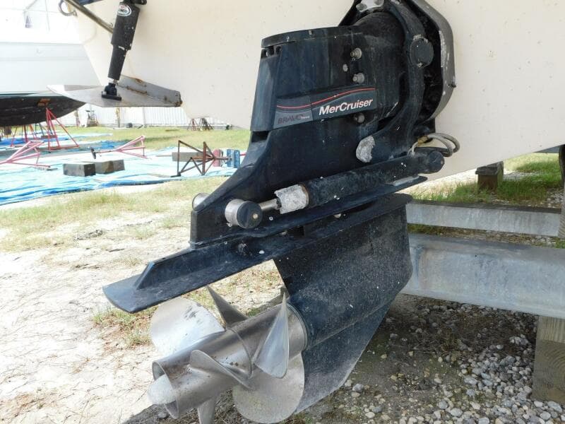 2004 Rinker Fiesta Vee 270