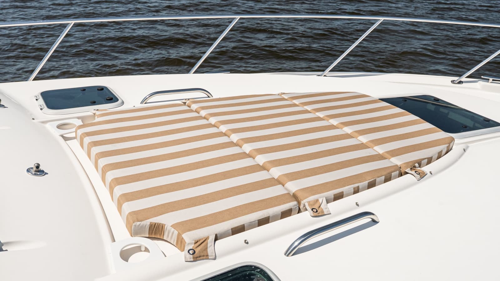 2007 Tiara Yachts 4300 Sovran - Photo 6