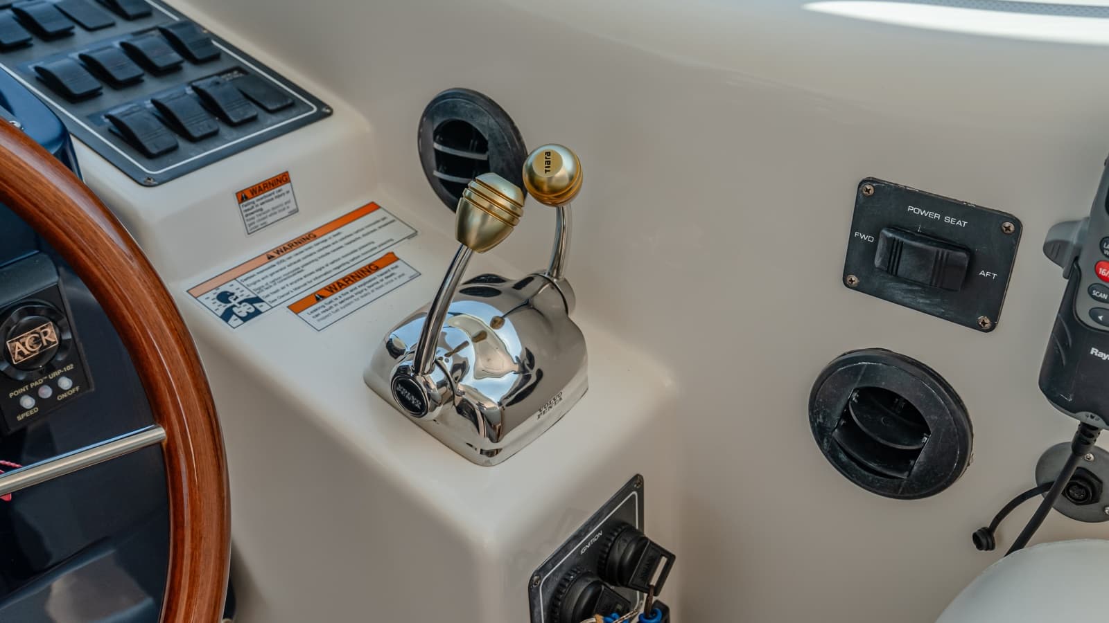 2007 Tiara Yachts 4300 Sovran - Photo 38