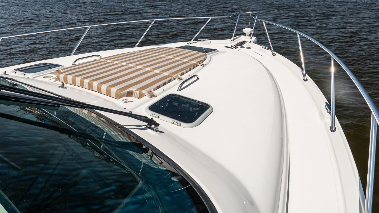 2007 Tiara Yachts 4300 Sovran - Photo 5