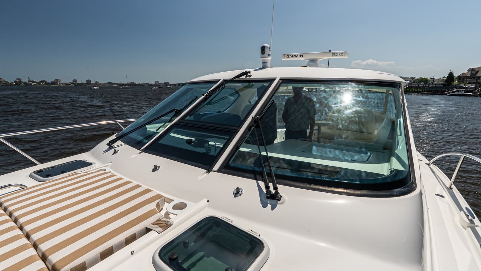 2007 Tiara Yachts 4300 Sovran - Photo 10