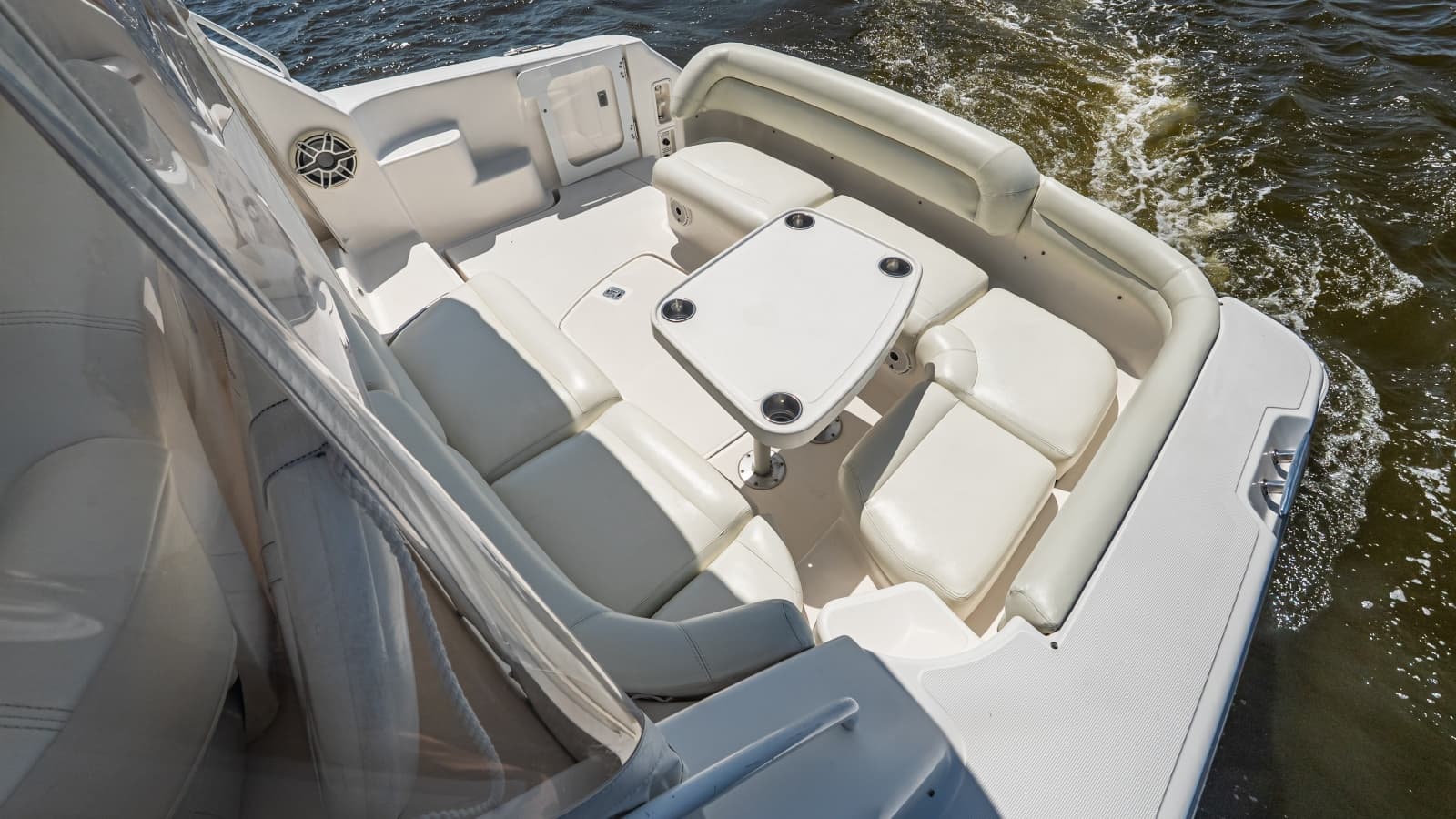 2007 Tiara Yachts 4300 Sovran - Photo 12