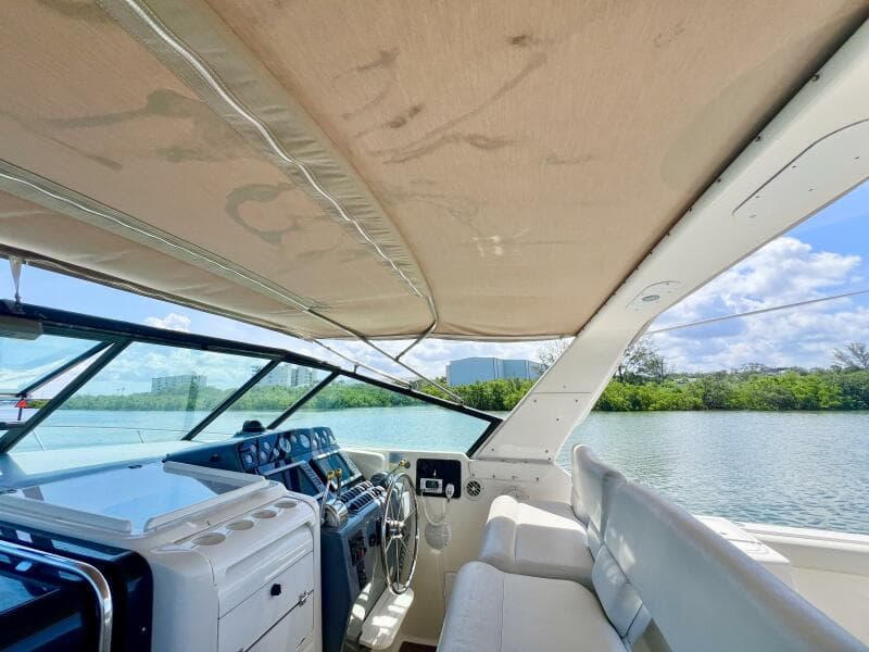 1998 Tiara Yachts 3500 Express