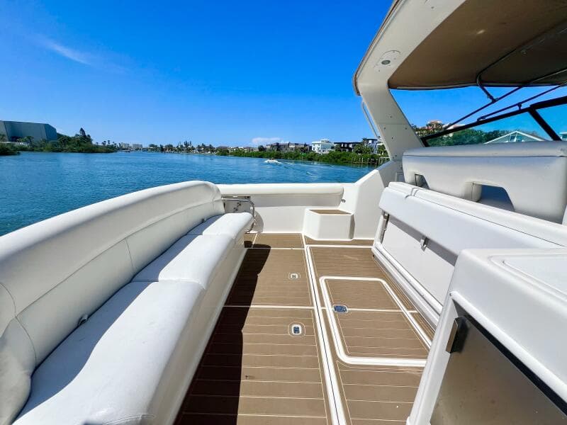 1998 Tiara Yachts 3500 Express