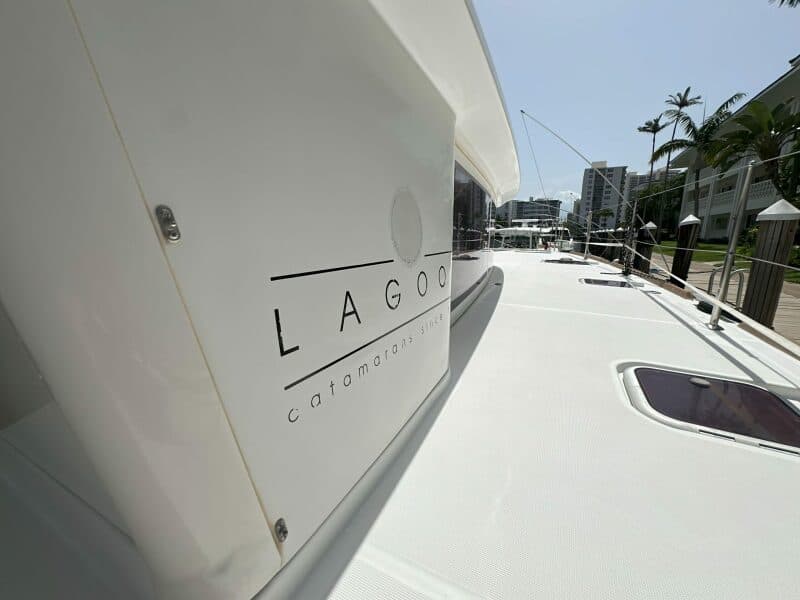 2012 Lagoon  - Photo 8