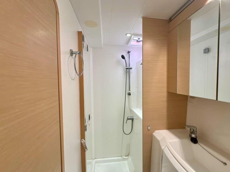 2012 Lagoon  - Photo 17