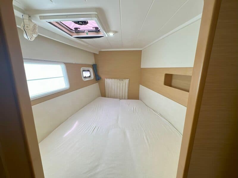 2012 Lagoon  - Photo 20
