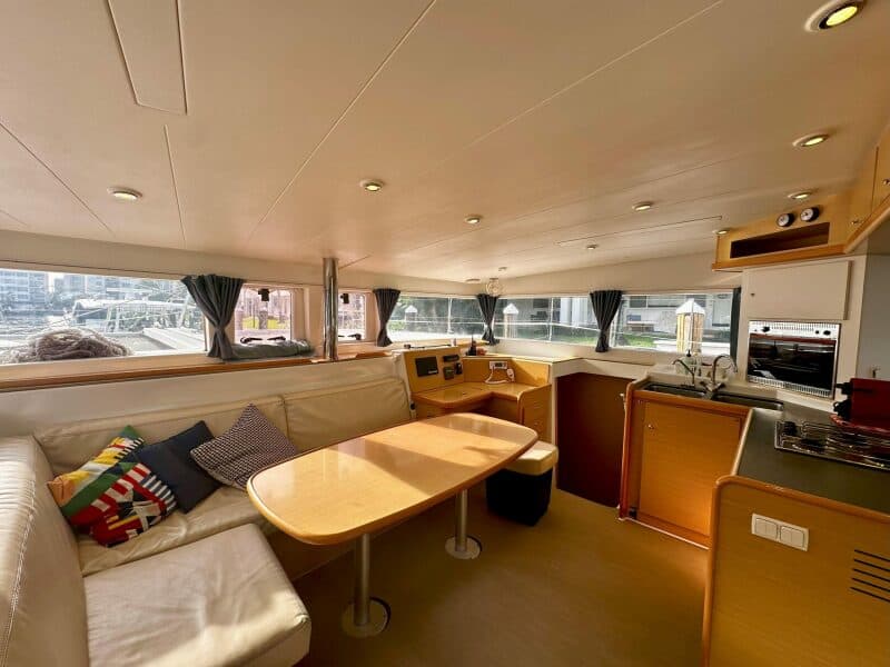 2012 Lagoon  - Photo 11