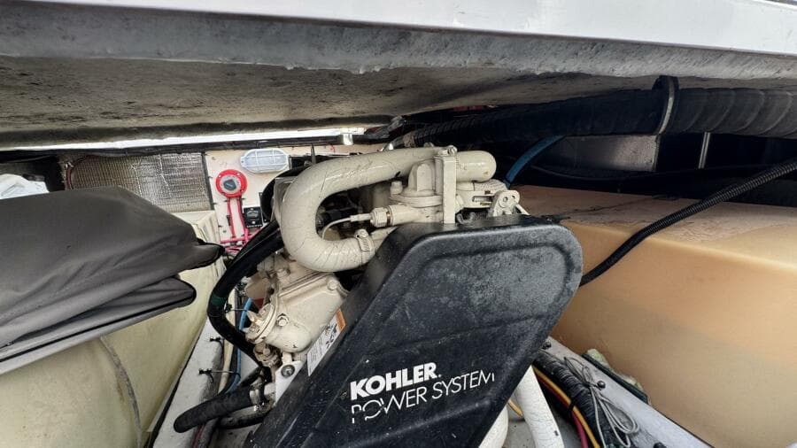 1999 Mainship 350 Engine Room