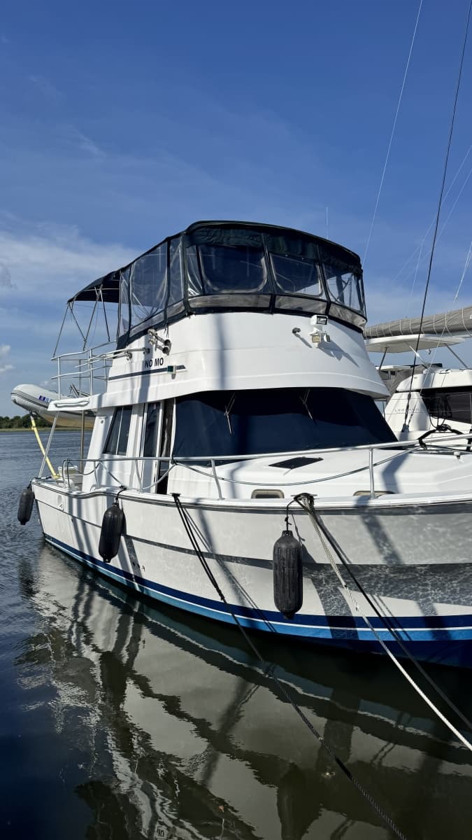1999 Mainship 350 Trawler - Photo 127