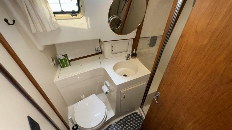 1999 Mainship 350 Wet Head