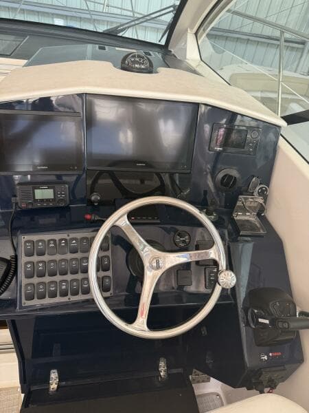 2013 Pursuit 365 SCI