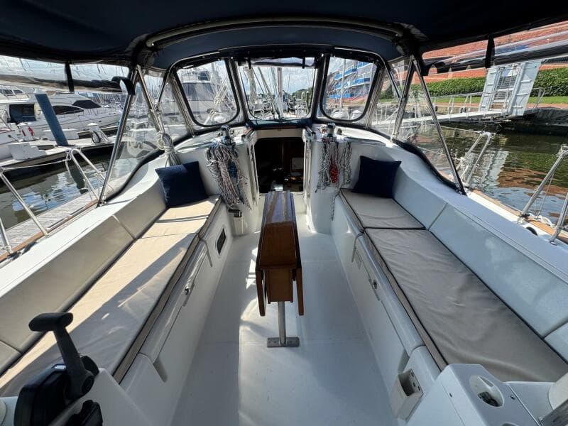 2005 Beneteau 473