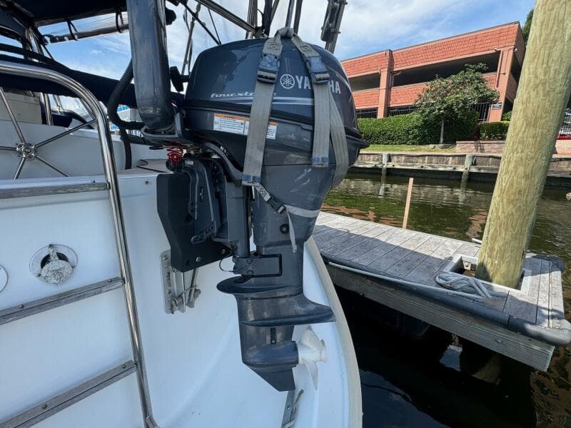 2005 Beneteau 473